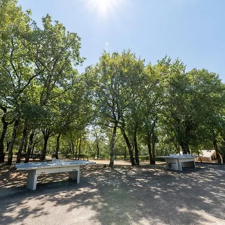 Camping Les Reflets Du Quercy Кемпинг Crayssac