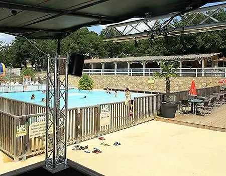 Camping Les Reflets Du Quercy