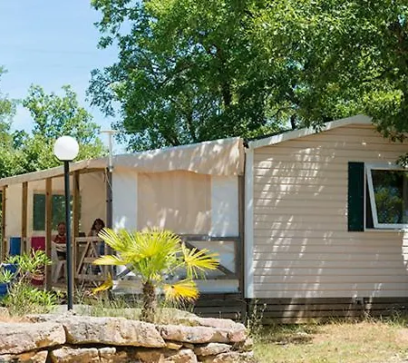 캠프장 Camping Les Reflets Du Quercy *