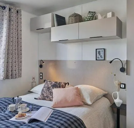 캠프장 Camping Les Reflets Du Quercy Crayssac