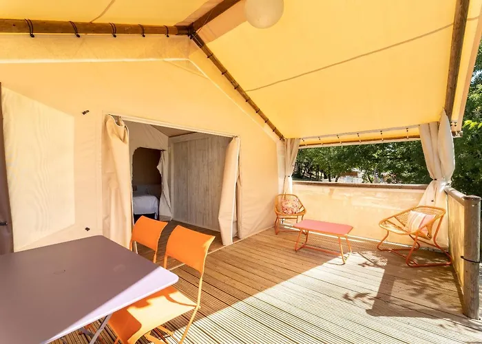 Campingplatz Camping Les Reflets Du Quercy Crayssac