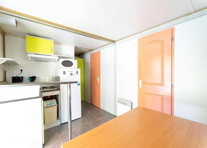 Camping Les Reflets Du Quercy * Crayssac