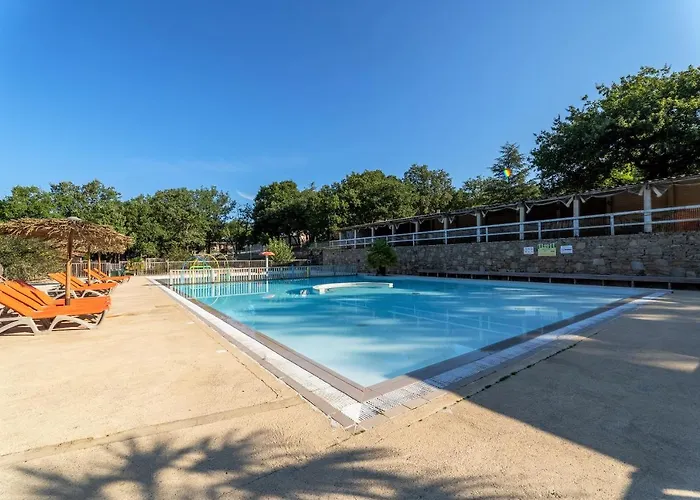 Campingplatz Camping Les Reflets Du Quercy *