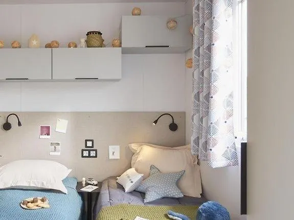 Camping Les Reflets Du Quercy Campingplatz