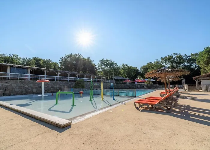 Campingplatz Camping Les Reflets Du Quercy Crayssac