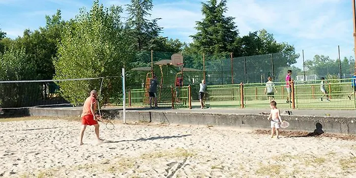 Campingplatz Camping Les Reflets Du Quercy